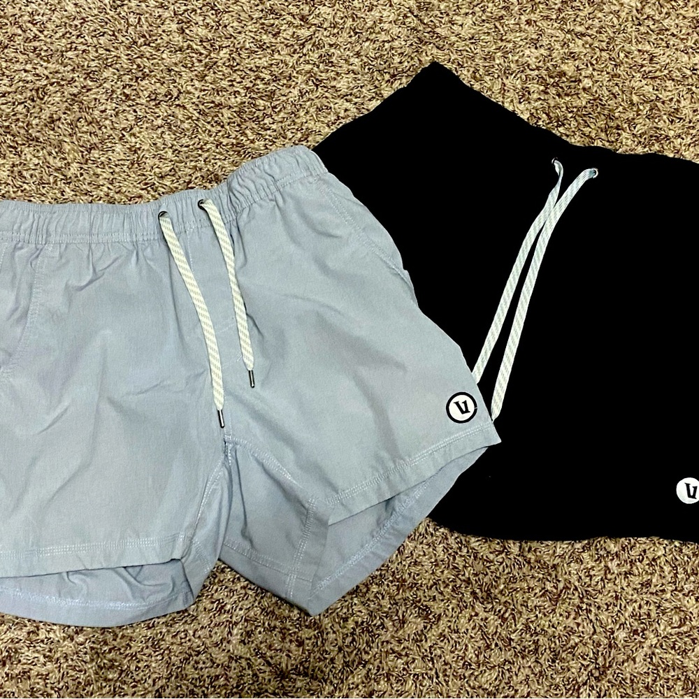 Men’s VUORI KORE Shorts Lot 2 5” Sz. M